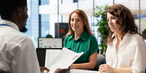 Consultar a Segurança Social Direta permite aceder facilmente a informações sobre contribuições, apoios e benefícios em Portugal.