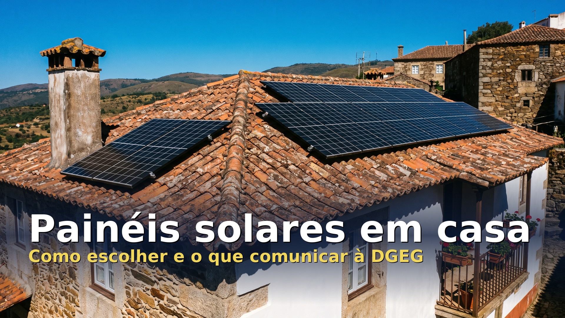 Painéis solares no telhado de uma moradia em Portugal